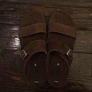 Leather Merrill Sandles